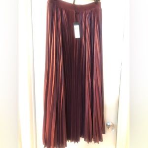 BCBGMAXAZRIA pleated plum satin look skirt
